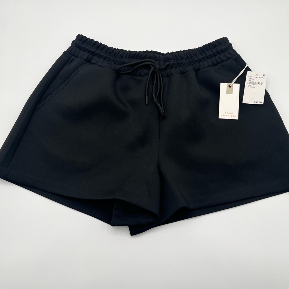 Good American Black Elastic Waist Athletic Shorts